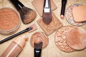 Types of makeup foundations